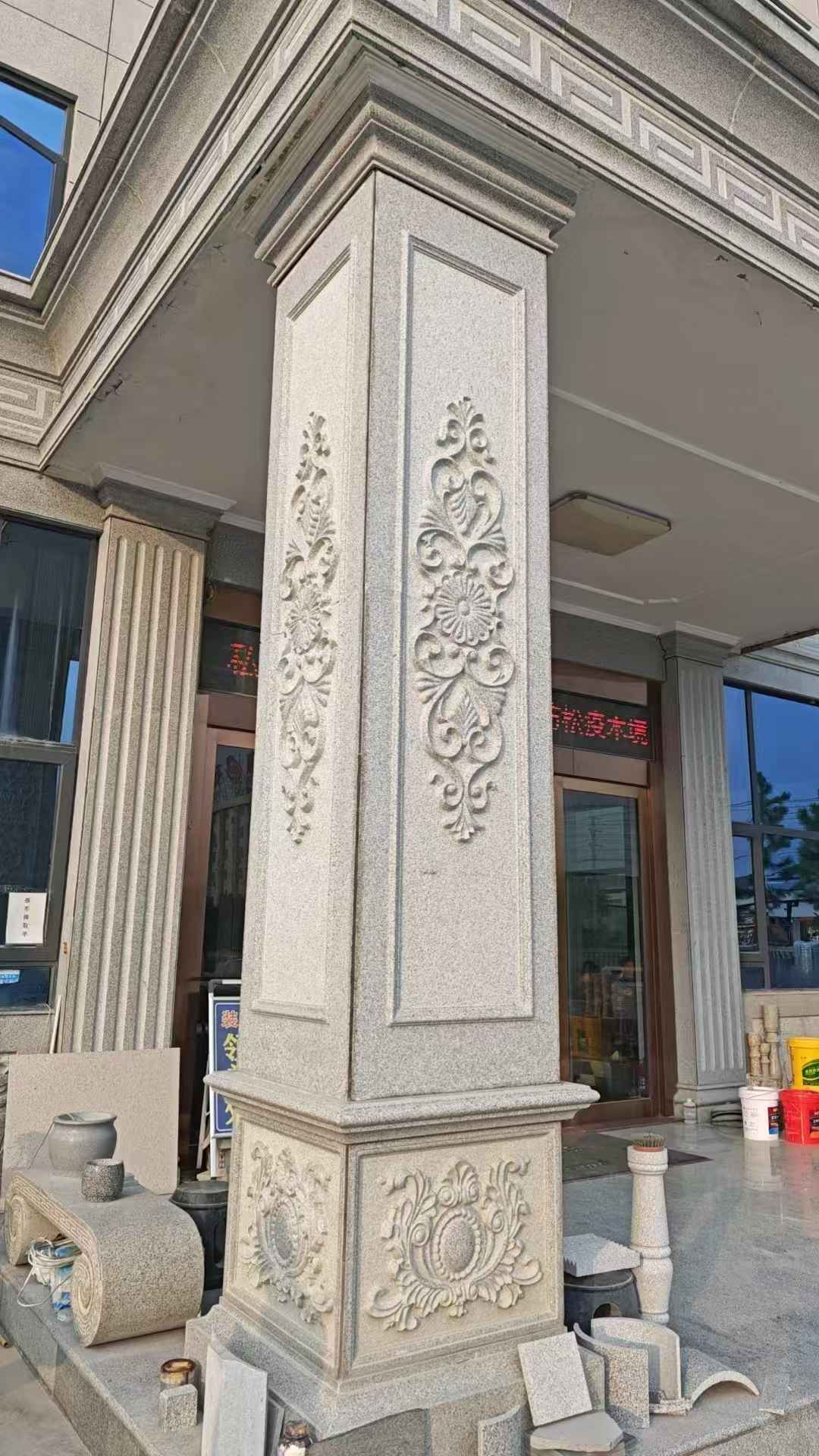 鹤壁芝麻白别墅雕刻柱子  黄金麻