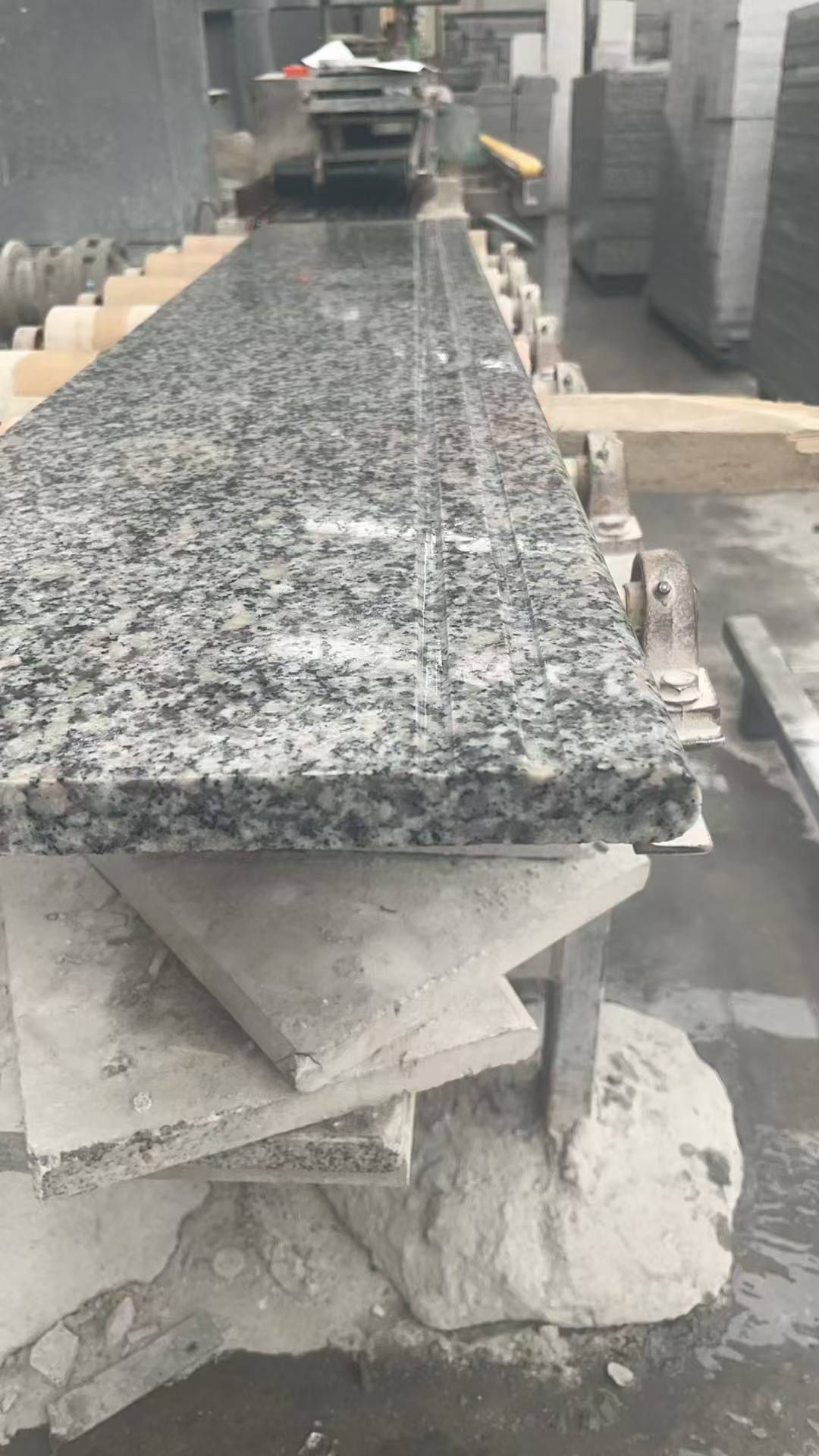 鹤壁芝麻白楼梯踏步 芙蓉白